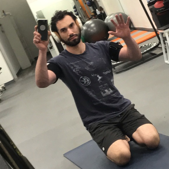 Meet your Posher, Jon - Picture 1 of 1